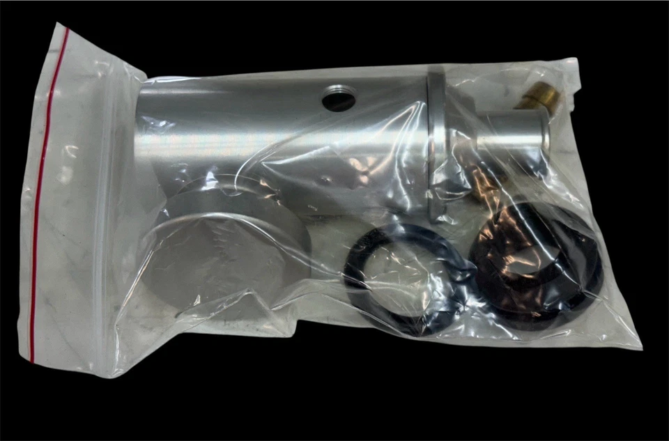 Kit de llenado de aceite TRICK FLOW Billet Alum para Ford 5,0 L TFS-51400800 Foto 4 de 4