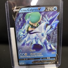 Ice Rider Calyrex V 45/198 Chilling Reign Holo Near Mint Condition