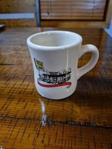 Taza de café Waffle House 2012 Restaurant Ware taza pesada años 50 inspirada en Ironstone - Imagen 2 de 10