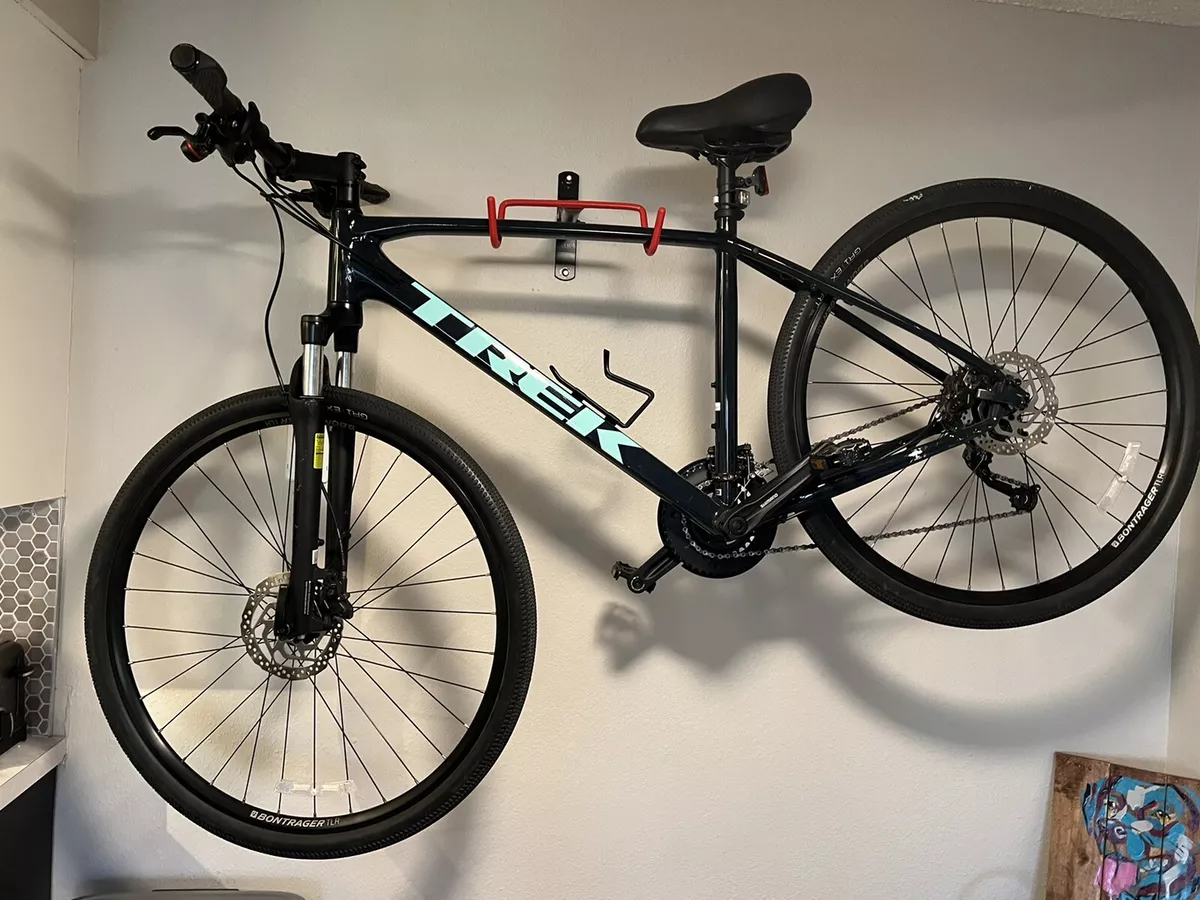 Men’s 2021 Trek Hybrid Bike