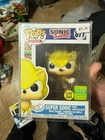 Funko Pop Sonic the Hedgehog 877 Super Sonic First Appearance Glows in the Dark