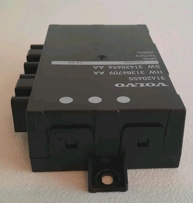 2014-2015 年沃尔沃 XC60 尾门升降门控制模块 ECU 装置 31420655。 P10T2 银色 — 第 4/4 张图片