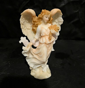Seraphim Classics Heather Autumn Beauty Christianity Angel Figurine Statue