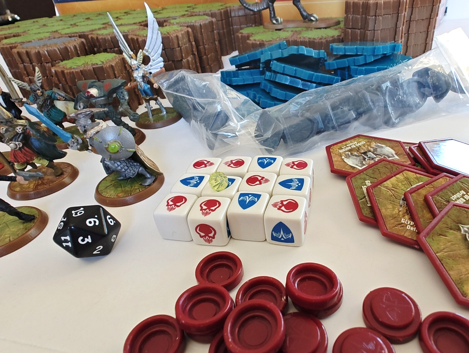 Jeu Heroscape - Rise Of The Valkyrie (Occasion) | 30 Figurines + Cartes | Construction D'Armée