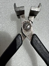 EREM 505BC  4 3/4" IC/SMD Inserting Extracting Pliers Weller Swiss Made