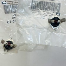 LOT OF 2 SOURCE1 - S1-02541318000 SWITCH LIMIT 250 MANUAL RESET