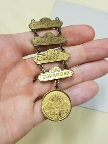 Indian War Era New York National Guard Marksman Medal Group Ladder Badge & Image - Picture 11 of 12