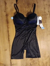 ASSETS BY SPANX Bodysuit L Black Strapless Cupped Shaping Level A Lot MSRP $148
