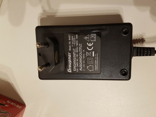 Graupner 6457 – Caricabatterie automatico 2V/6V/12V Pb (piombo) 1A 120-240V AC - Foto 7 di 8