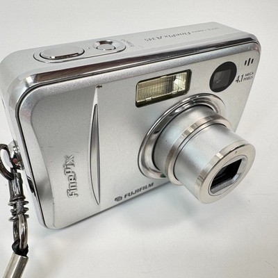 Fuji Fujifilm FinePix A345 4.1 MP Digital Camera w/ 512MB XD