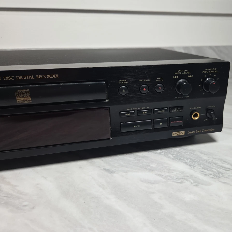 Pioneer PDR-609 CD/CD-RW Digital Recorder - Spares or Repairs - Image 3 of 4
