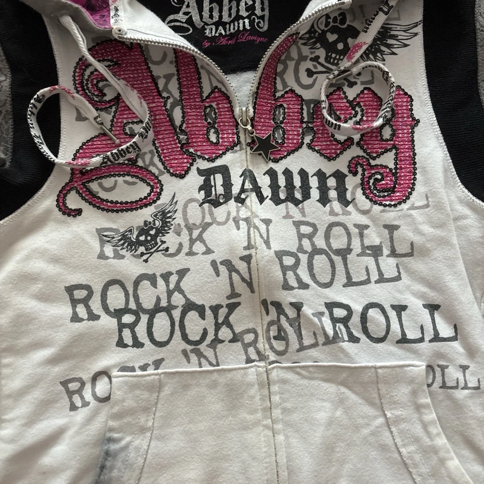 RARO ABBEY DAWN por Avril Lavigne Blanco y Rosa Manga Corta Grunge Cremallera Capucha Foto 3 de 4