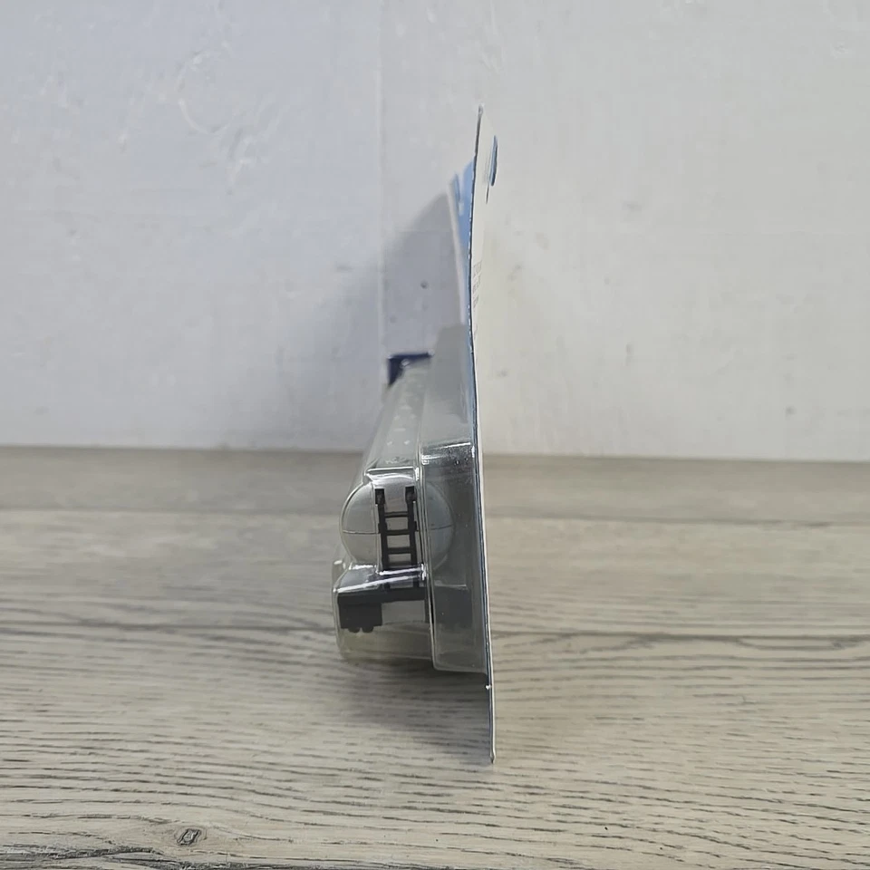 2002 Ertl Freightliner Cab Semi Truck With Milk Tanker Simonson Dairy 1/64 *NEW* - Image 4 of 4