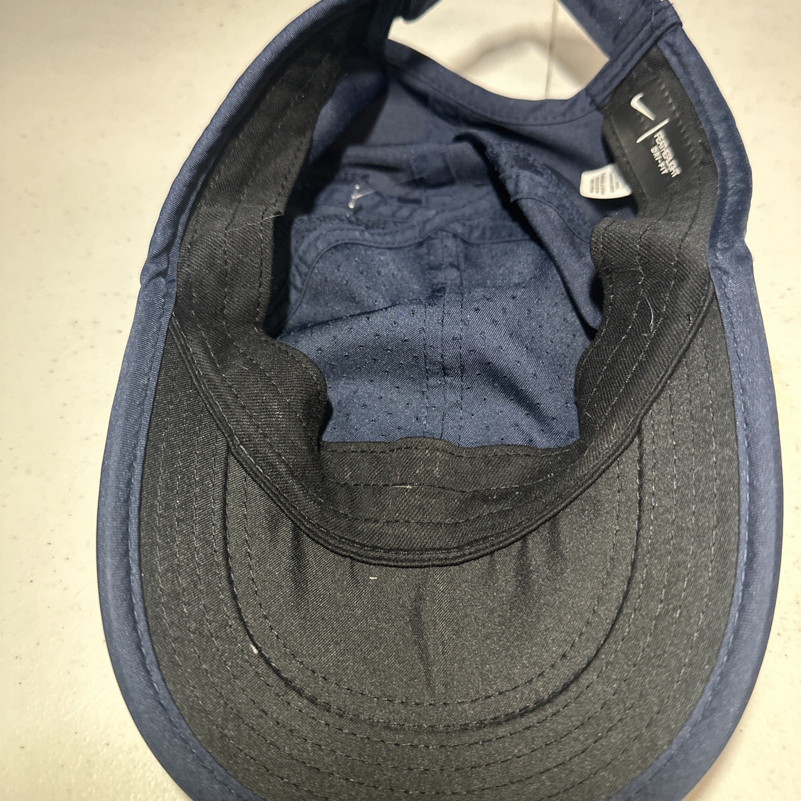 Nike Featherlight Adjustable Performance Hat - Bl… - image 5