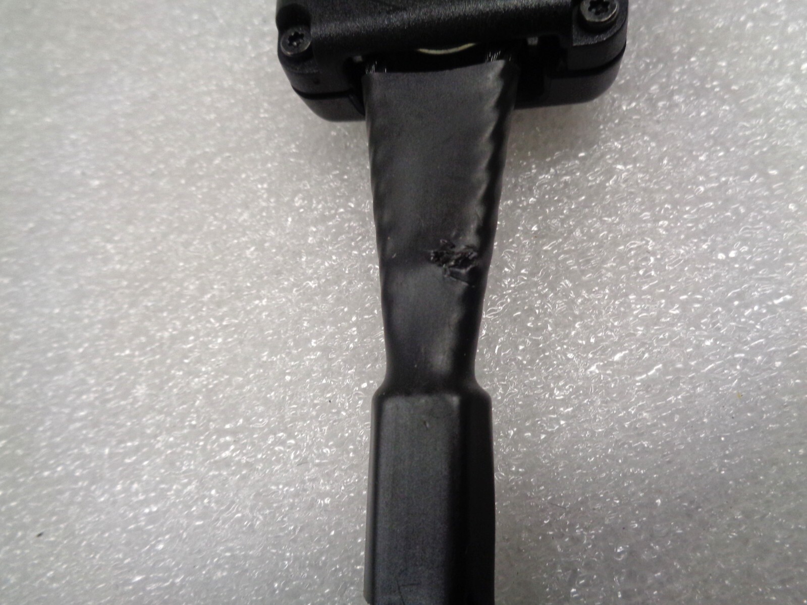 14-17 Maserati Ghibli Rear Left Driver Seatbelt Seat Belt Buckle OEM AK2308334