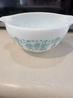 Vintage PYREX Cinderella Butterprint Amish Print 1 1/2 Pt Size Mixing Bowl - New