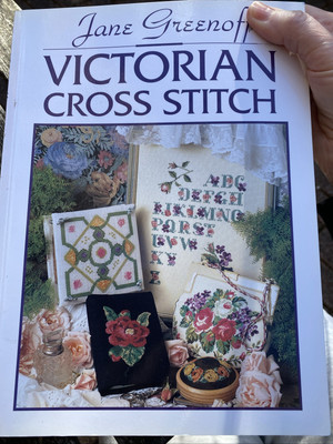 Victorian Cross Stitch Chart Book 30+ Designs 128 Pages Jane Greenoff Roses Bead