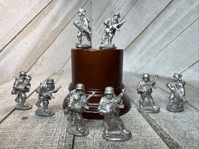 Berlin Or Bust West Wind Waffen SS Troopers W/Assault Rifles Metal Lot 8