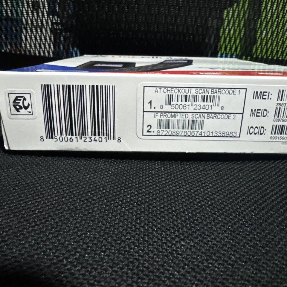 US Cellular Hotpepper Fresno 4G Black 2.8” 2MP 8GB Prepaid Flip Phone NEW SEALED - Image 3 of 3