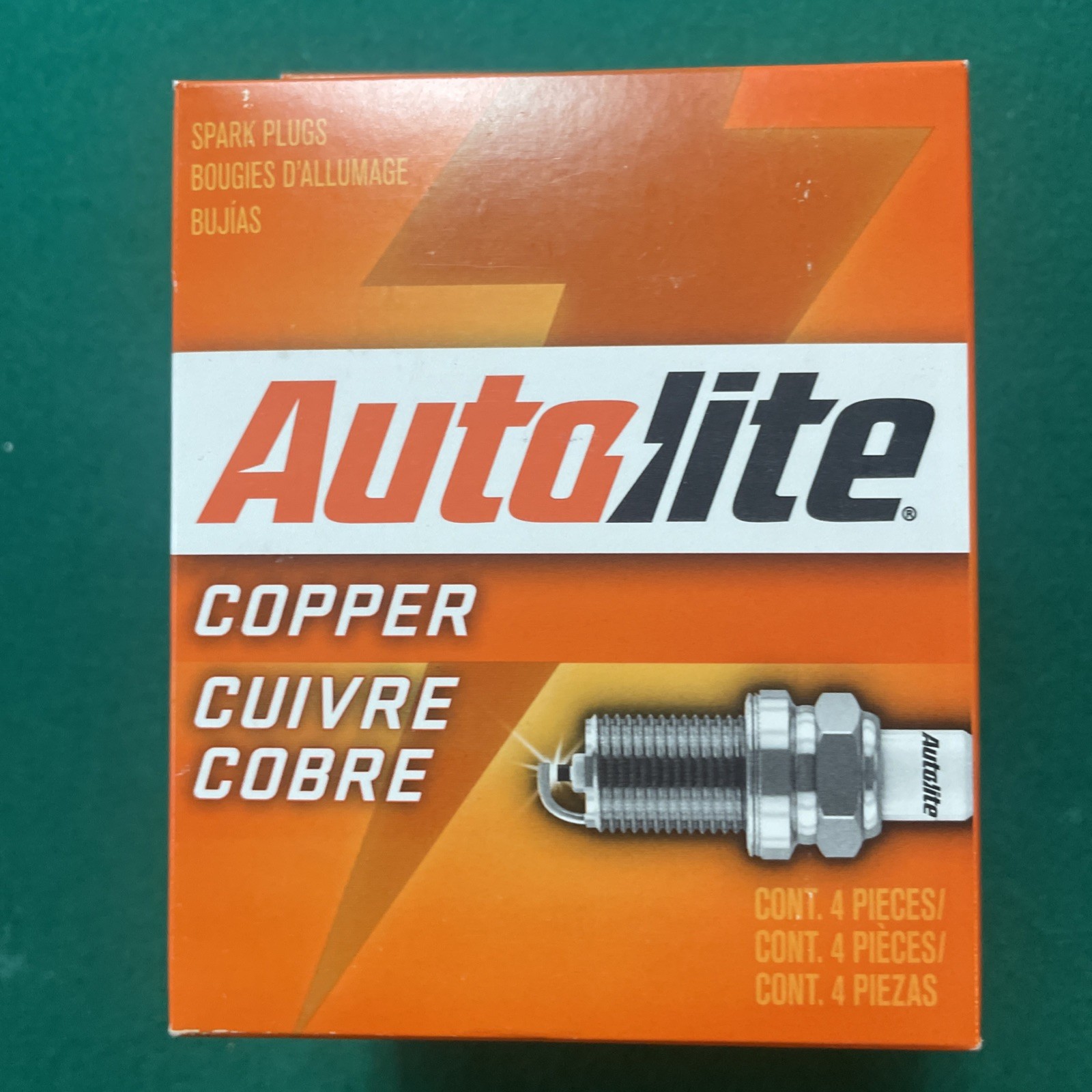 Autolite Copper Core Automotive Spark Plugs 103 Set of 4 NEW IN BOX Free Ship