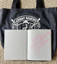 Linda Ramone Signed Commando The Autobiography of Johnny Ramone Book w/ Tote Bag
