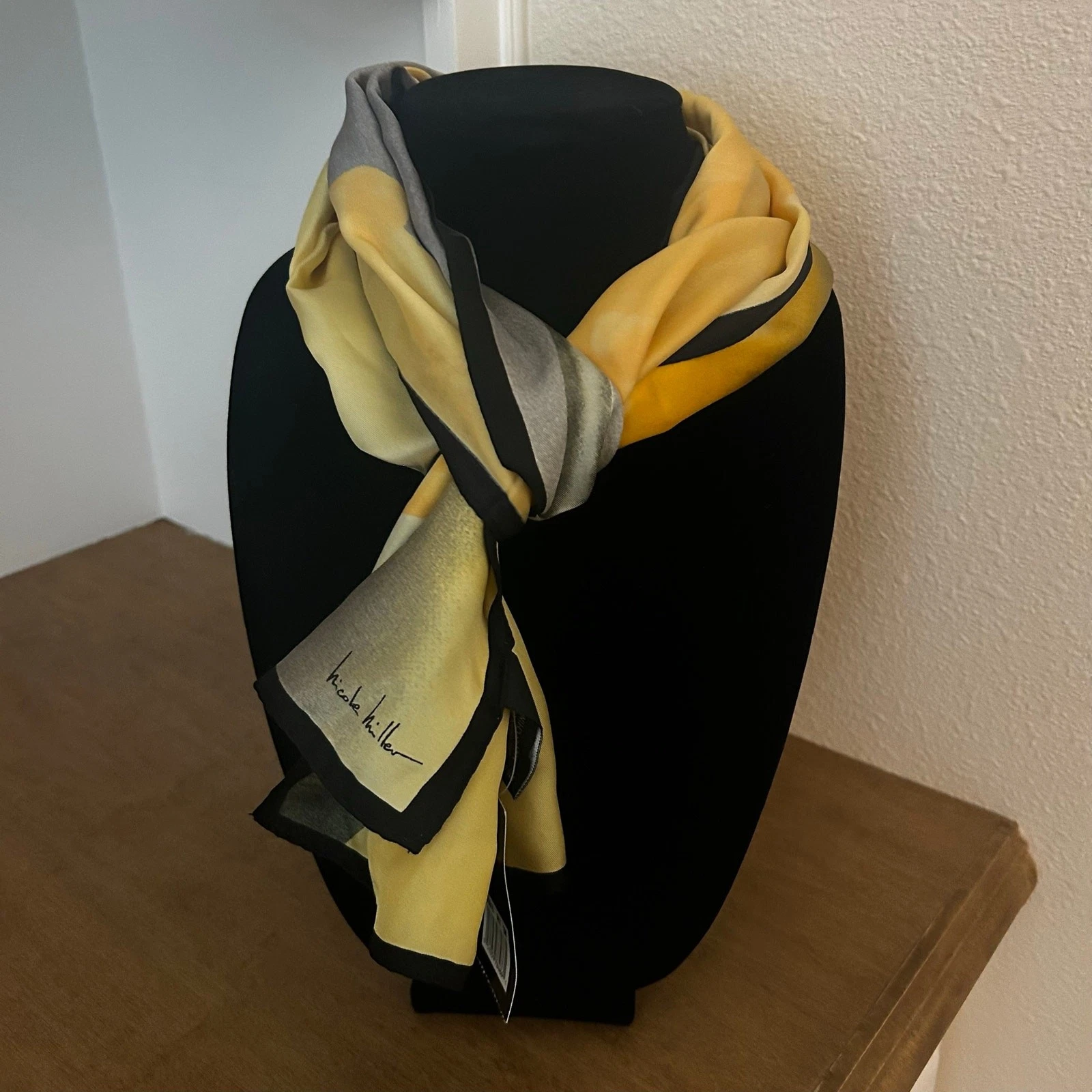 Nicole Miller NWT 100% Silk Scarf Butter Yellow Floral Rectangle Resort Vacay