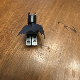 LEGO Batman Minifigure Classic 2006 Light Gray Suit 7780 7779 7782 NEW