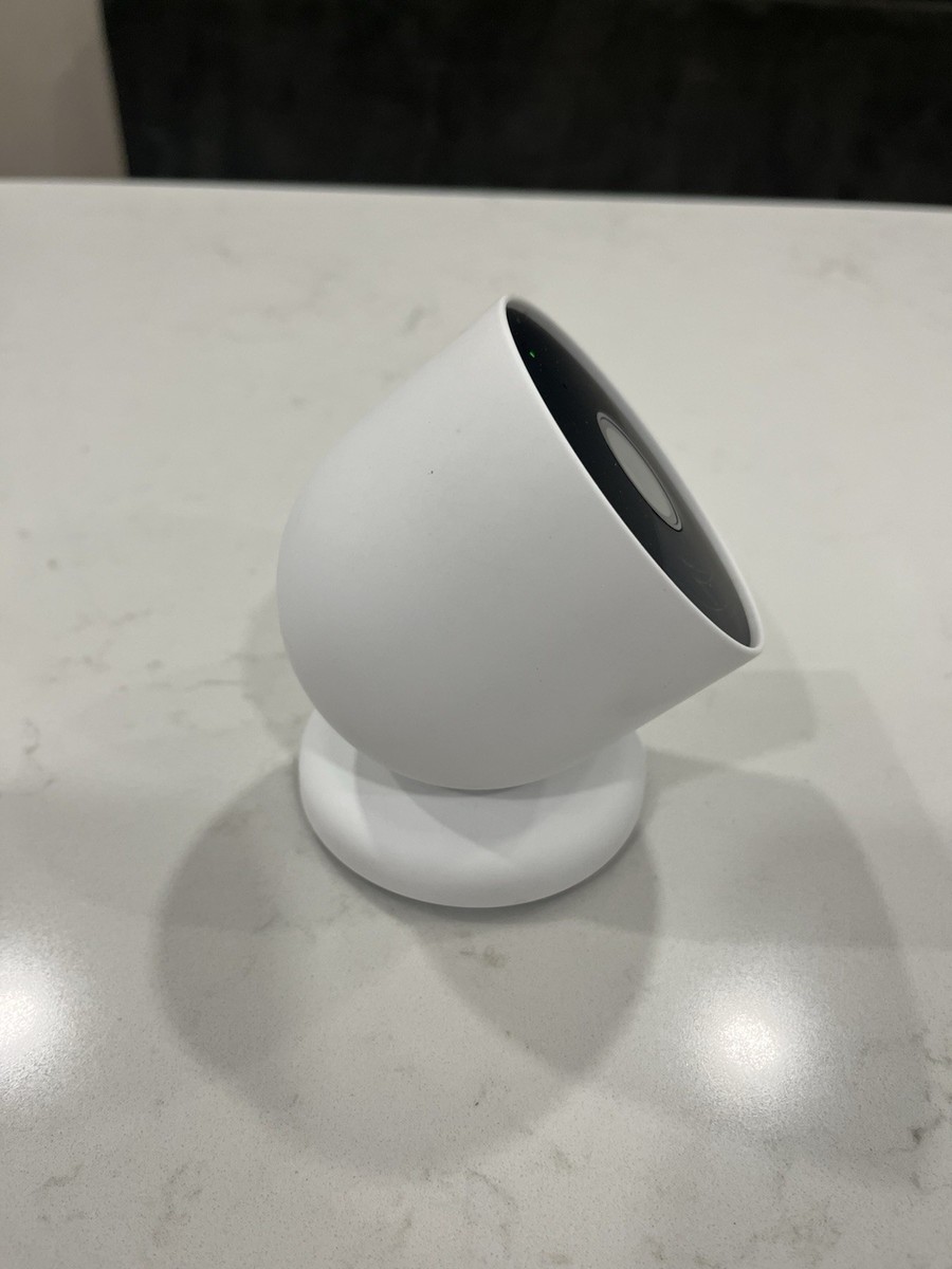 【Gunslingers】Google Nest Cam 中古美品 Google Nest Cam (outdoor or indoor, battery), Model G3AL9, white