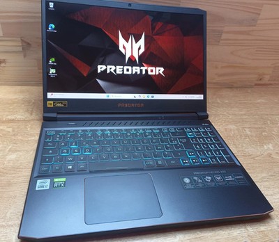 Acer Predator Helios 300 / i7-10750H / RTX 3080 / 16Go RAM / SSD 512Go / 15,6''