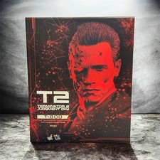 HOT TOYS 1/6 Terminator 2 Action Figure T-800 Battle Damaged Version 2.0 [DX46]