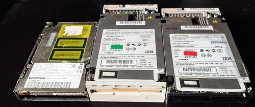 3 x MO-Laufwerk IBM/Fujitsu Magneto-optisches-Laufwerk