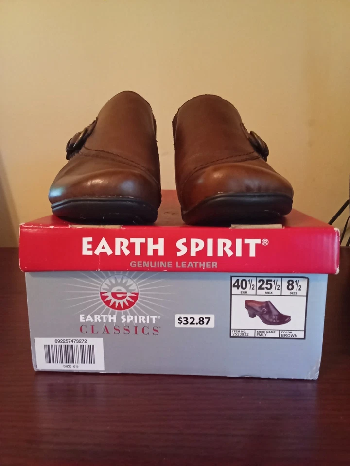 Zapatos Earth Spirit "EMILY" Clásicos Cuero Marrón Zuecos Talla 8.5 en Caja Original Foto 2 de 4
