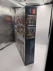 LEGO Creator Expert: Pet Shop (10218) * Damaged Box * 