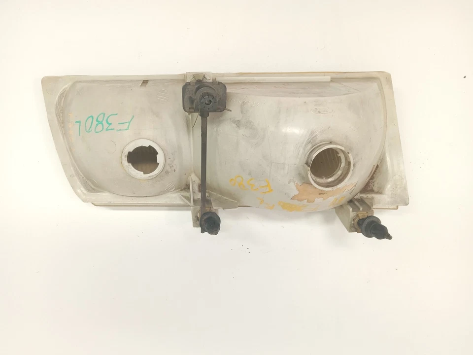 1989-1991 FORD TAURUS FRONT LEFT DRIVER SIDE HEADLIGHT OEM, 114-00119 - Image 3 of 4