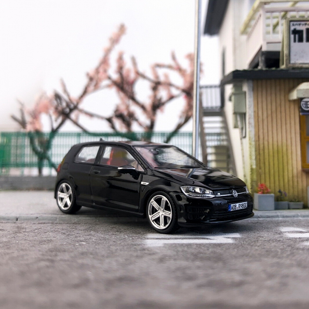 ZOOM 1/64 Scale Volkswagen Golf VII R Black Diecast Car Model Toy