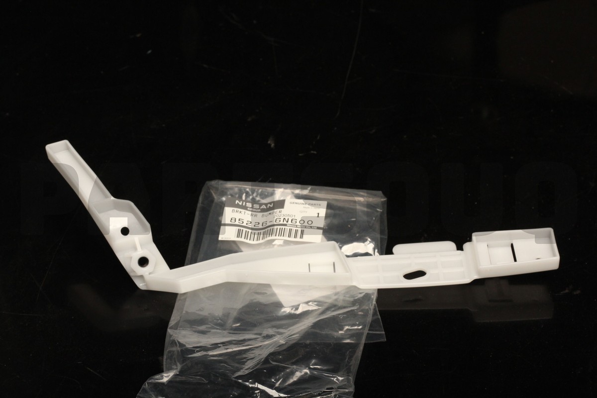 852266N600 Genuine Nissan BRACKET-REAR BUMPER SIDE,RH 85226-6N600
