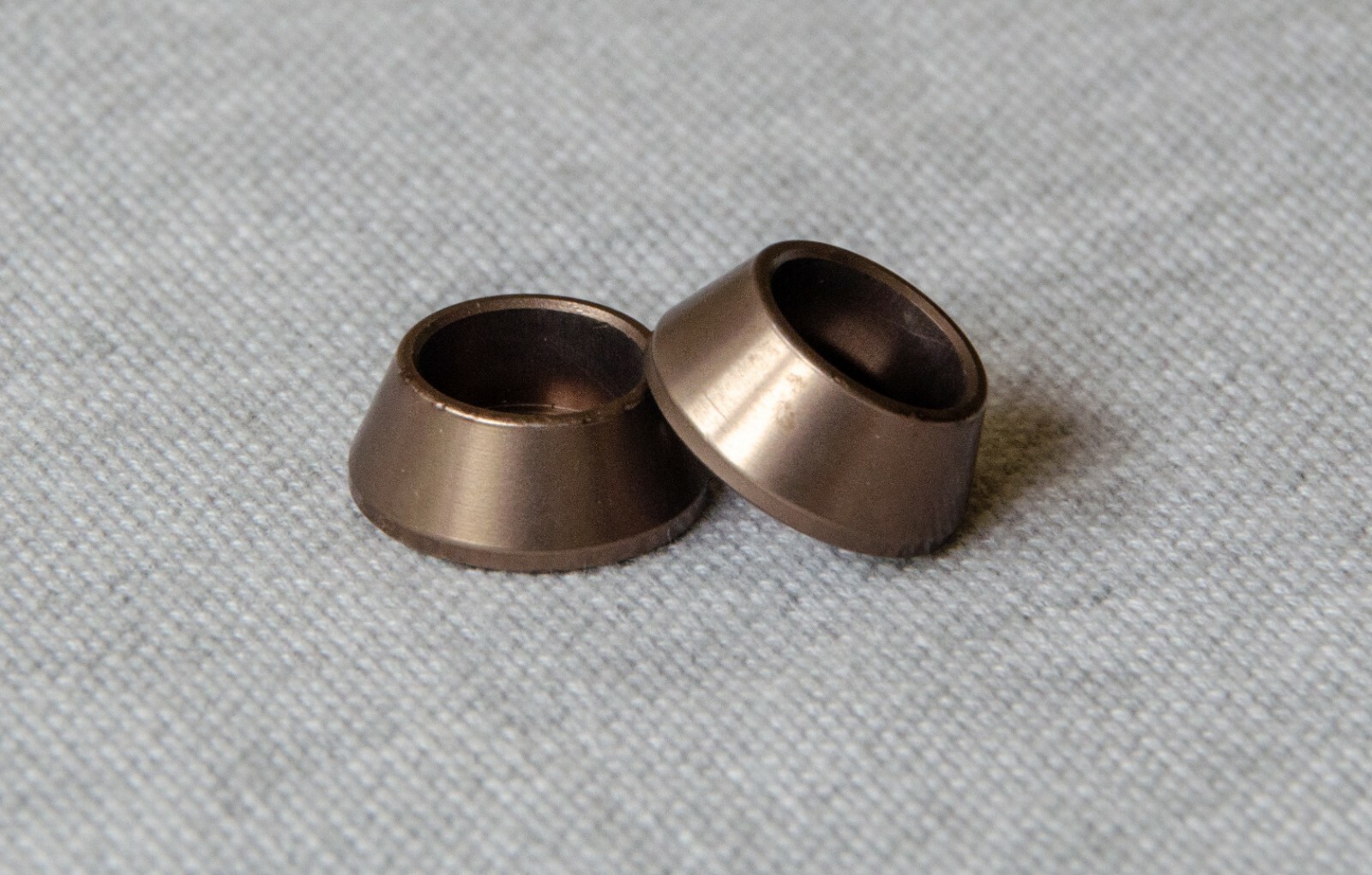Edelstahl Wippen-Abdeckung Mit Bolzen & Kegelscheiben Für Vauxhall Z20LET/Z20LEH Edelstahl Wippen-Abdeckung Mit Bolzen & Kegelscheiben Für Vauxhall Z20LET/Z20LEH