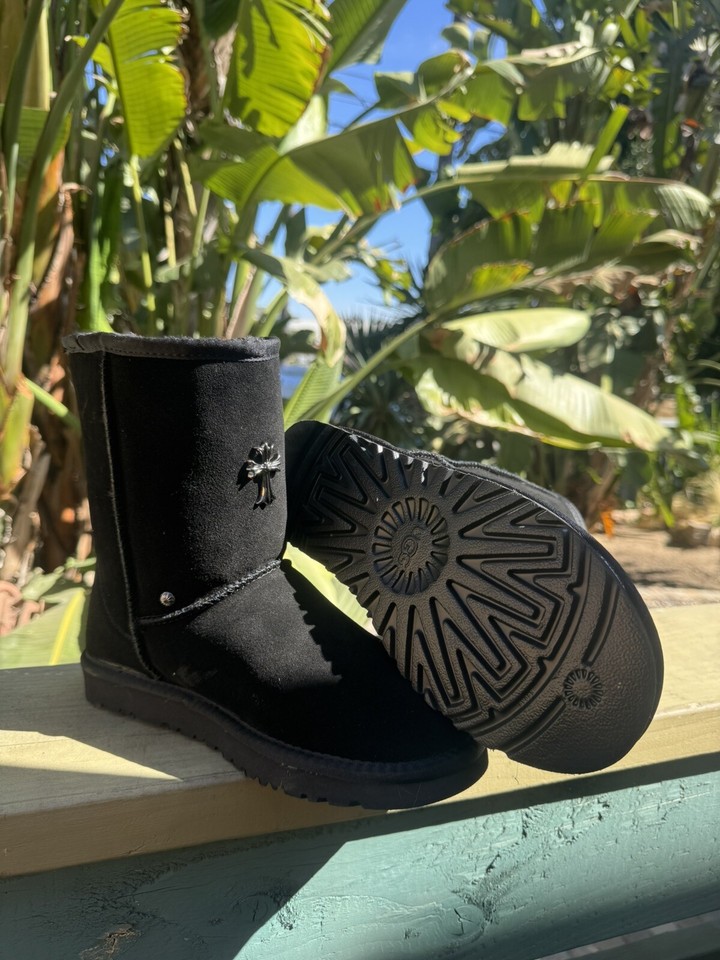 Chrome Heart Ugg Boots, Unisex, Aura Provider, Sz 10 Men And Sz 12