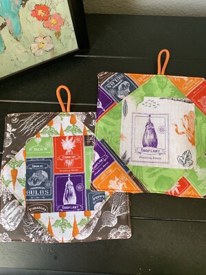 Set of 2 Potholders Quilted Patchwork Scrappy Vegetable Garden Farmhouse