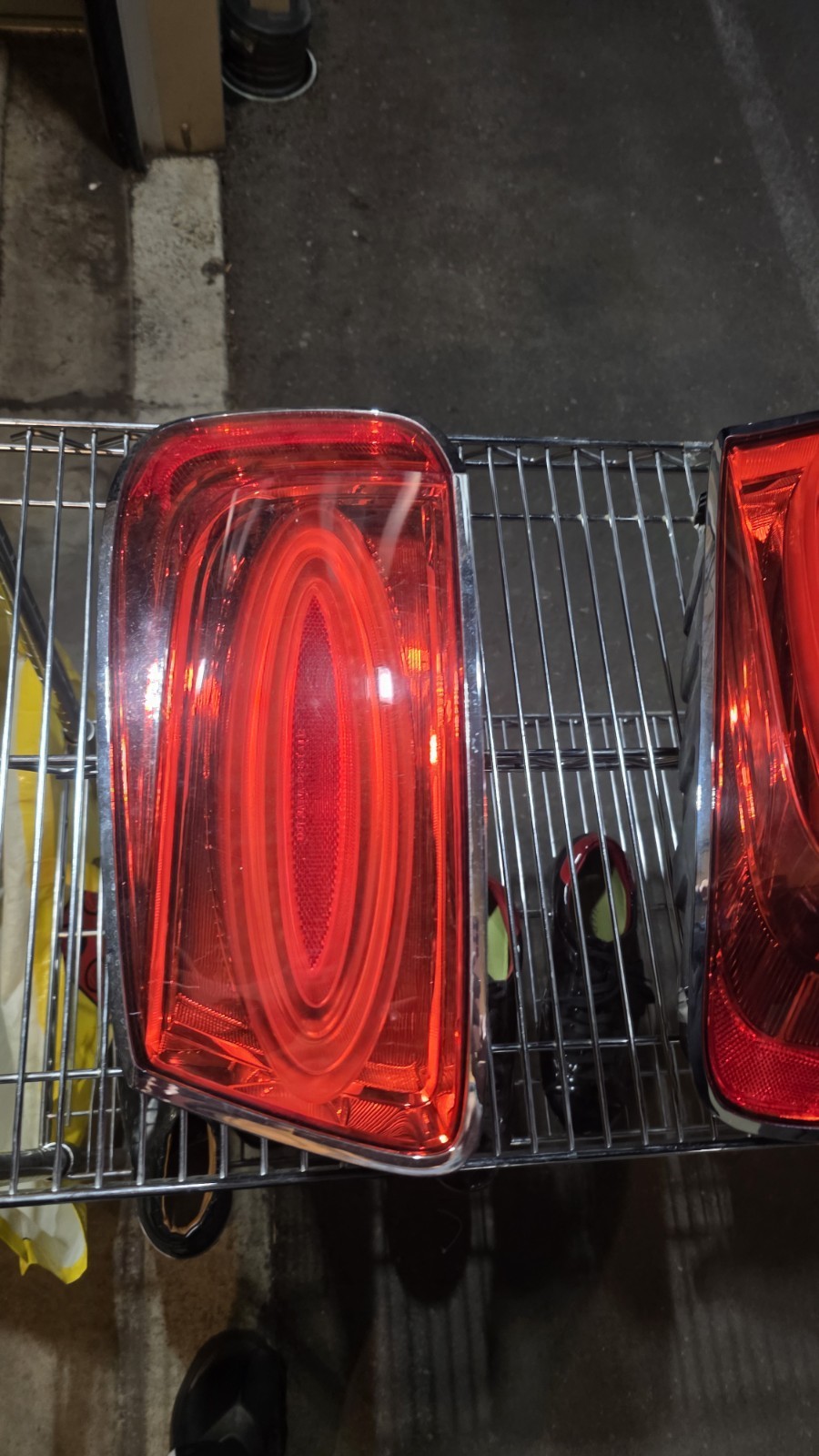 Bentley Continental Flying Spur 2014-2018 Rear Left Tail light P/N 4W0945096
