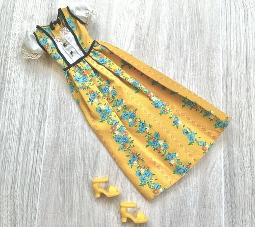 Barbie Francie Pretty Frilly Fashion Peasant Dress #3366 Vintage 1972