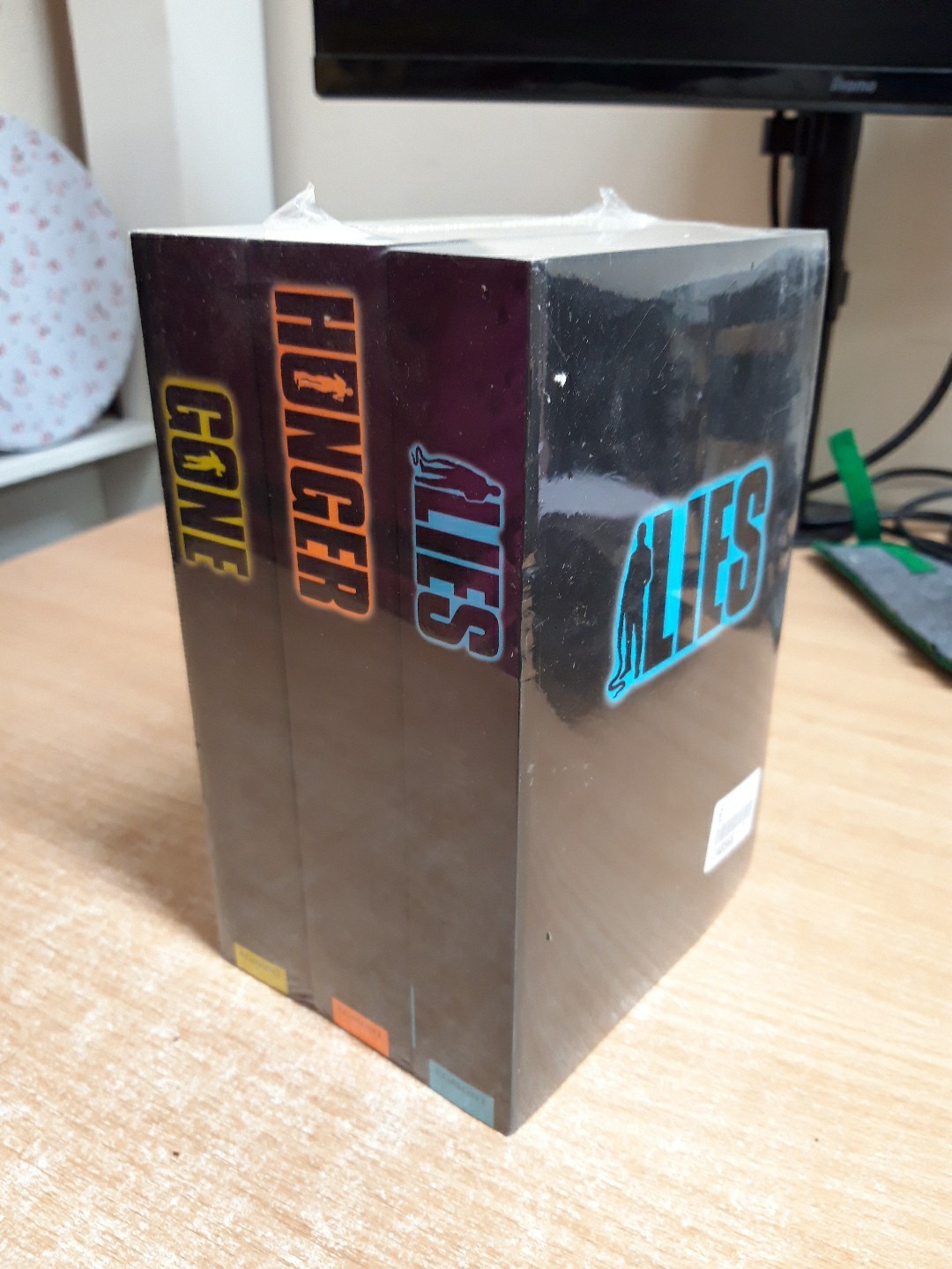 Gone Series 3 Books Collection Set by Michael Grant Gone, Hunger, Lies, sealed