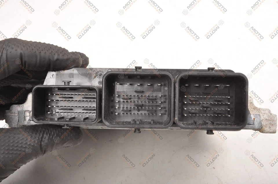 FORD FOCUS III MK3 Centralina Motore BV61-12A650-DGA - Immagine 4 di 4