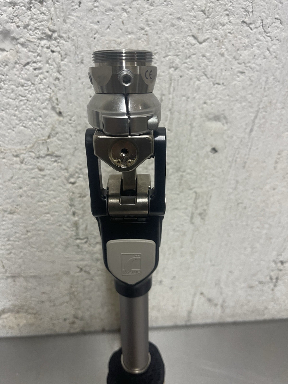 Ossur Total Knee 1900 with Otto Bock Restore 26 Right Foot