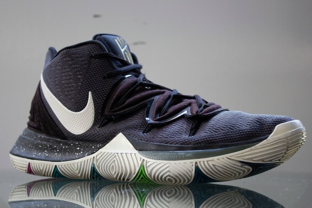 kyrie size 10.5