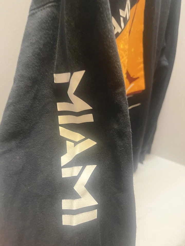 Suéter Jumpman Miami Heat Nike Para Hombres XS Negro Gráfico Foto 3 de 4