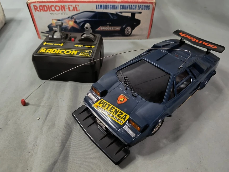 Vintage 70s Radio-Controlled Masudaya Lamborghini Countach Made In Japan - Image 3 of 4