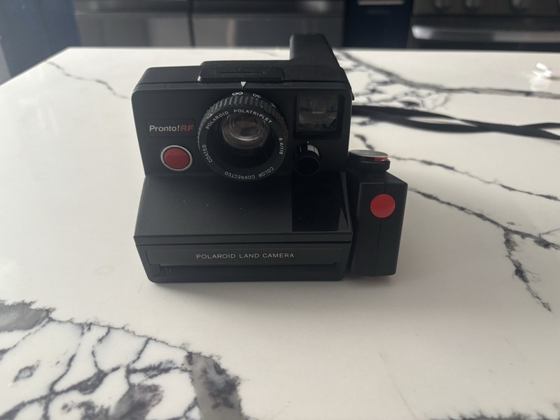 Polaroid Pronto! RF Polaroid Land Camera Instant Film Camera Black
