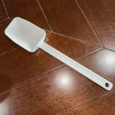 Pampered Chef 10.5" Spatula Mix 'N Scraper Heavy Duty Silicone White EUC