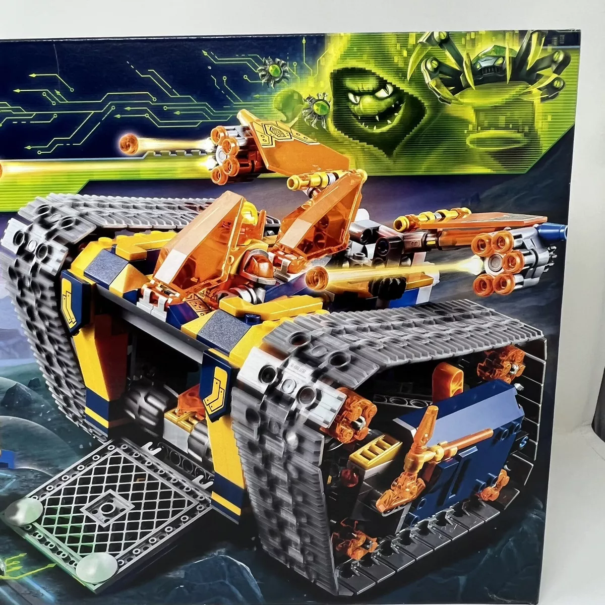 Lykkelig politiker blur LEGO 72006 NEXO KNIGHTS Axl&#039;S Rolling Arsenal Castle -604 Pieces - NEW  | eBay